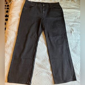 Women’s Mid-rise loose black jeans size 18 Regular